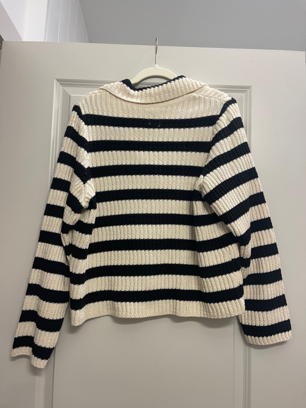 NWT Anthropologie Cream and Black Striped Button Cardigan - Picture 4 of 4